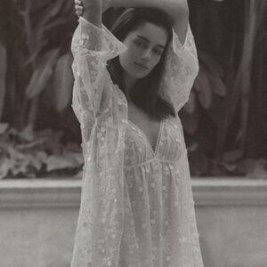 Flora Nikrooz Floral Embroidered Robe